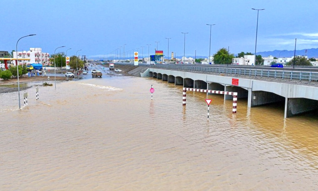 تأثير منخفض المسرّات على محافظة مسقط.